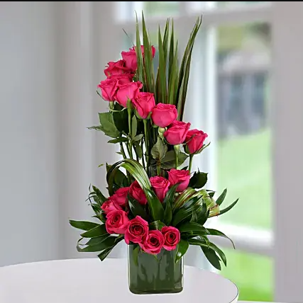 S-shaped Flower Arrangement